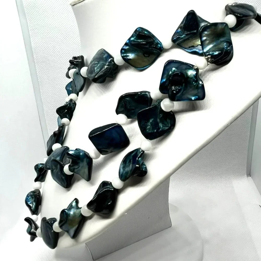 Teng Yue Fresh Water‎ Pearls Blue Mother of Pearl 3 Layer Silver Tone Necklace